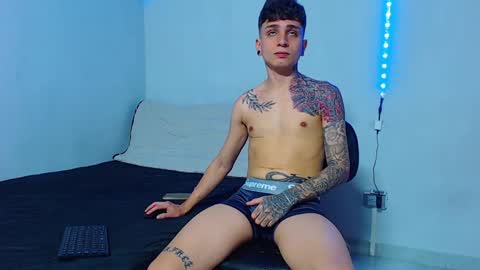 Snapshot of mike777jr chatting on December 2024 03:24:02 PM Mike IMDEPENDIENT MODEL online show from December 2024 03:24:02 PM