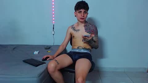 Snapshot of mike777jr chatting on September 2025 02:16:01 PM Mike IMDEPENDIENT MODEL online show from September 2025 02:16:01 PM