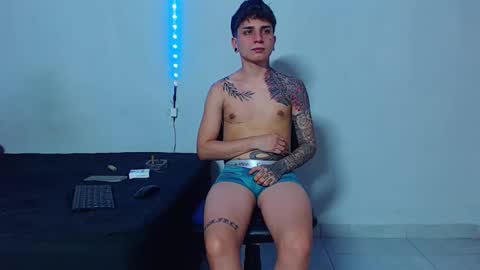 Snapshot of mike777jr chatting on November 2025 02:28:02 AM Mike IMDEPENDIENT MODEL online show from November 2025 02:28:02 AM