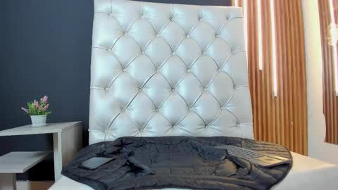 Michael online show from February 2025 01:49:02 PM