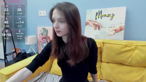 Kira online show from September 2025 07:09:02 AM