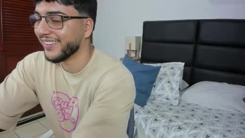  MIKE FOXXX online show from February 2026 06:40:02 AM