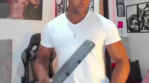 Snapshot of mike_kilian1 chatting on September 2025 03:17:02 PM mike kilian1 online show from September 2025 03:17:02 PM