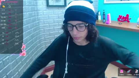 Snapshot of mike_miiller_ chatting on November 2025 05:25:01 PM I AM KURTT online show from November 2025 05:25:01 PM