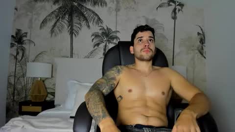 Mike Montoya online show from October 2025 05:18:01 AM