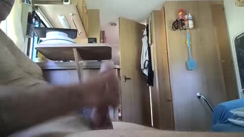 Perth guy online show from January 2025 05:26:02 AM