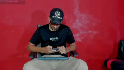 mike_shelby21 online show from June 2026 07:23:01 AM