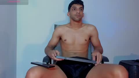 Snapshot of mike_shelby21 chatting on August 2026 01:09:01 AM mike_shelby21 online show from August 2026 01:09:01 AM