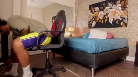 Mike online show from October 2025 11:42:02 AM