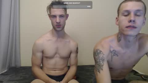 Snapshot of mikeandjax chatting on January 2025 05:39:01 PM Hot Buns online show from January 2025 05:39:01 PM