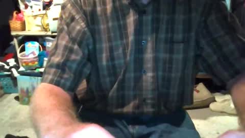 Snapshot of mikeb3200 chatting on September 2025 02:23:01 AM mikeb3200 online show from September 2025 02:23:01 AM