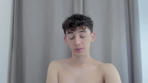 Snapshot of mikebelf4 chatting on October 2025 01:49:01 AM Mikebelf4 online show from October 2025 01:49:01 AM