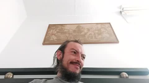 Miki online show from December 2024 08:28:02 PM