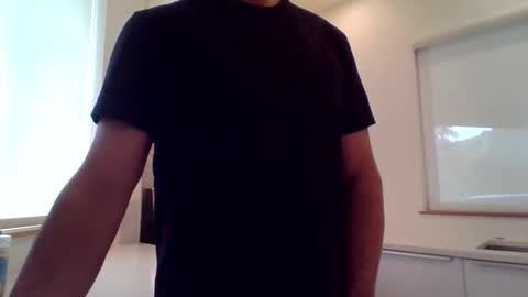 miked088 online show from February 2026 05:39:02 PM