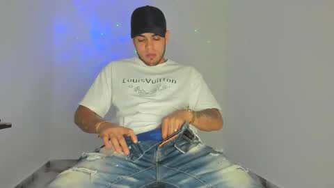 Snapshot of mikee_scooth chatting on March 2026 12:23:02 AM mikee_scooth online show from March 2026 12:23:02 AM