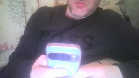 Snapshot of mikehockishuge9 chatting on January 2026 10:59:02 PM mikehockishuge9 online show from January 2026 10:59:02 PM