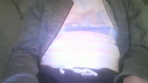 Snapshot of mikehockishuge9 chatting on April 2026 10:37:02 PM mikehockishuge9 online show from April 2026 10:37:02 PM