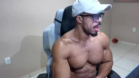 Snapshot of mikehotk chatting on December 2025 05:27:02 AM mikehotk online show from December 2025 05:27:02 AM