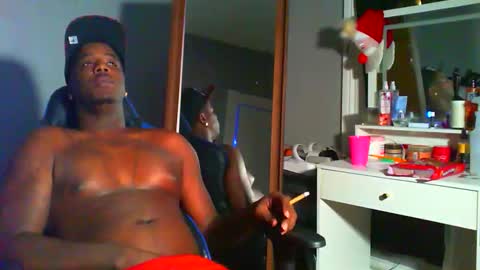 mike jones online show from January 2026 01:42:02 AM