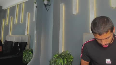 MIKE PARK  online show from October 2025 10:58:02 AM