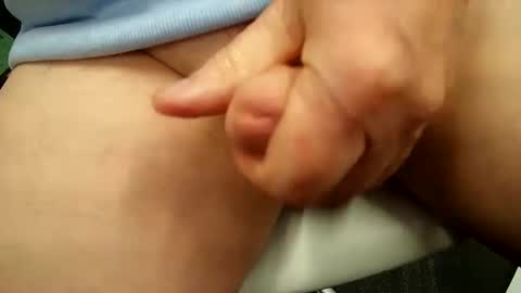 Snapshot of mikey757575 chatting on December 2024 08:43:01 PM mikey757575 online show from December 2024 08:43:01 PM