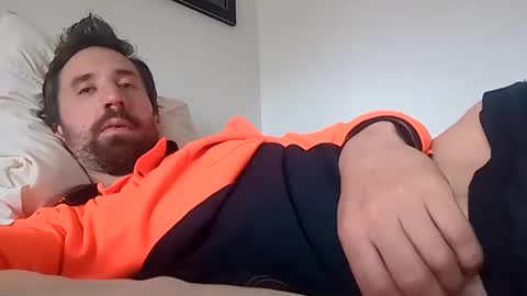 Snapshot of mikeyboy6666 chatting on January 2025 05:50:02 AM Mikey Boy online show from January 2025 05:50:02 AM