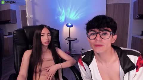 Snapshot of mikeyvioleta chatting on February 2026 10:03:02 AM VIOLETAMIKE online show from February 2026 10:03:02 AM