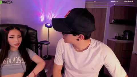VIOLETAMIKE online show from May 2026 11:48:02 AM
