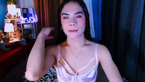 Mikhayla online show from January 2025 07:30:01 AM