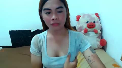 Snapshot of mikhaylaanderson chatting on June 2026 02:01:02 AM Mikhayla online show from June 2026 02:01:02 AM