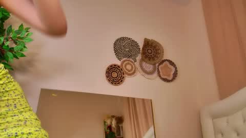 mikka_blush online show from April 2026 02:27:02 AM