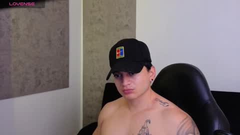 MIKKE online show from March 2026 02:45:01 PM