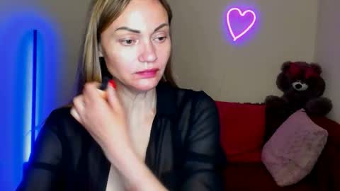 Snapshot of mikkey_mouse8 chatting on June 2026 07:13:01 AM Adalina online show from June 2026 07:13:01 AM