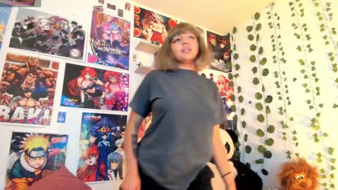 Snapshot of miku_katsuragi chatting on December 2024 03:07:02 AM miku katsuragi online show from December 2024 03:07:02 AM