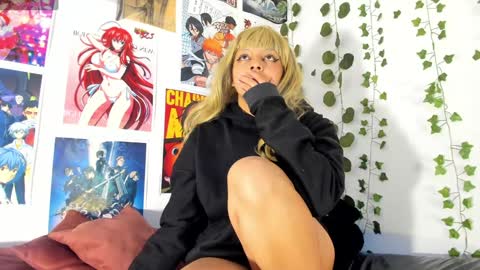 Snapshot of miku_katsuragi chatting on December 2024 03:07:02 AM miku katsuragi online show from December 2024 03:07:02 AM