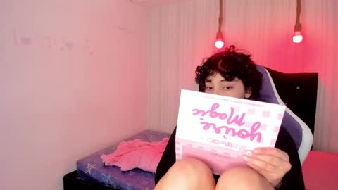   miku katsuragi  online show from October 2025 01:34:01 AM