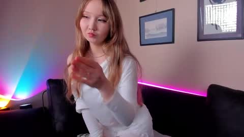 Miku online show from April 2026 11:48:01 AM