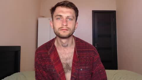 Snapshot of mikw63 chatting on May 2026 05:05:02 AM Sin online show from May 2026 05:05:02 AM