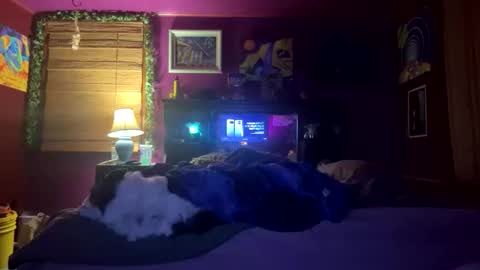 Snapshot of mil8207 chatting on December 2025 05:57:01 AM mil8207 online show from December 2025 05:57:01 AM