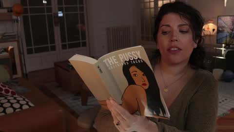 Snapshot of mila_ chatting on January 2025 08:43:02 AM Princess Consuela Banana Hammock online show from January 2025 08:43:02 AM