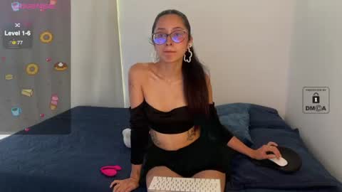 Snapshot of mila_2315 chatting on July 2026 10:05:01 PM Mila and albert online show from July 2026 10:05:01 PM