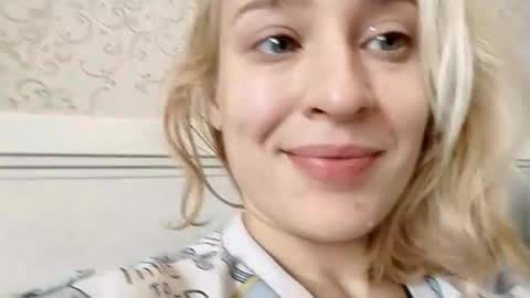 Snapshot of mila_420 chatting on September 2025 07:24:02 AM Mila 420 online show from September 2025 07:24:02 AM