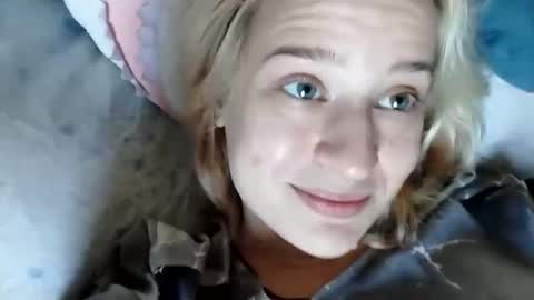 Snapshot of mila_420 chatting on October 2025 08:03:01 AM Mila 420 online show from October 2025 08:03:01 AM