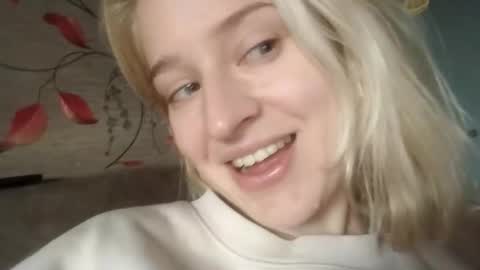 Mila 420 online show from November 2025 11:21:01 AM