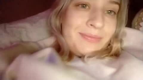 Mila 420 online show from January 2026 09:52:02 PM