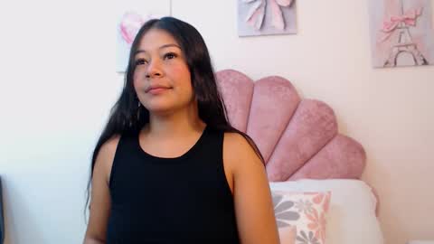 Snapshot of mila_adamss chatting on May 2026 10:55:02 AM mila_adamss online show from May 2026 10:55:02 AM