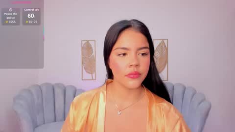 mila_blaze online show from October 2025 03:03:02 AM