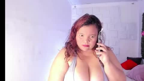 mila_cinnamon13 online show from December 2024 01:31:02 PM