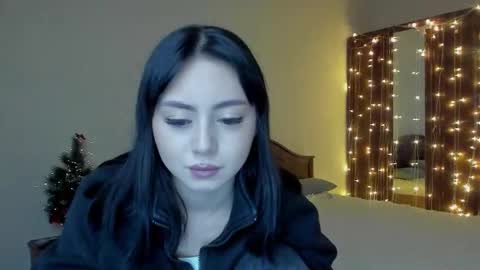 mila_dance_ online show from December 2025 07:30:02 PM