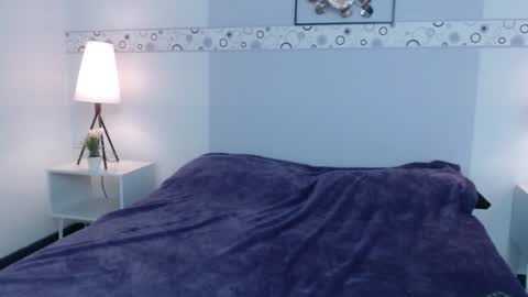 Mila  online show from December 2024 06:57:01 PM